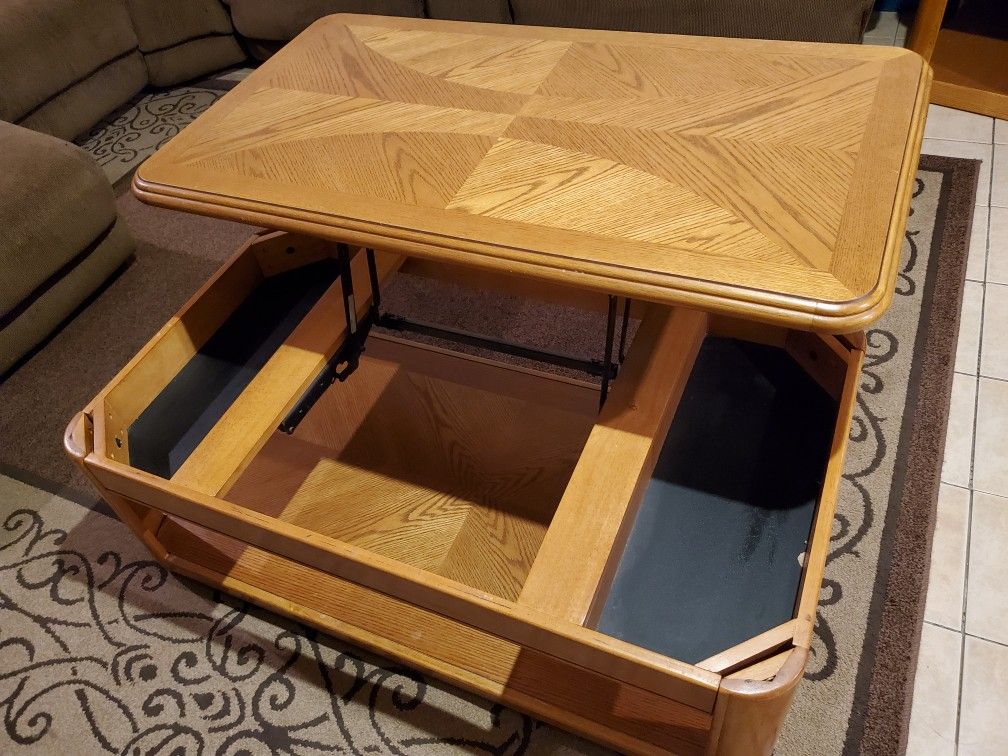 LazyBoy coffee table for Sale in Bonney Lake, WA OfferUp