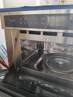 General Electric Wall Mounted Electric Microwave And Oven