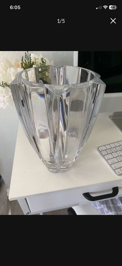 Crystal vase  mikasa