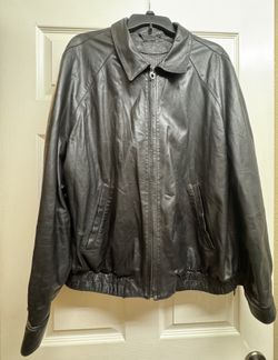 Salvatore Ferragamo Mens Leather Bomber Jacket