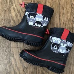 TODDLER RAIN OR SNOW BOOTS