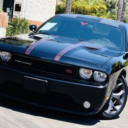 2014 Dodge Challenger R/T V8 Hemi