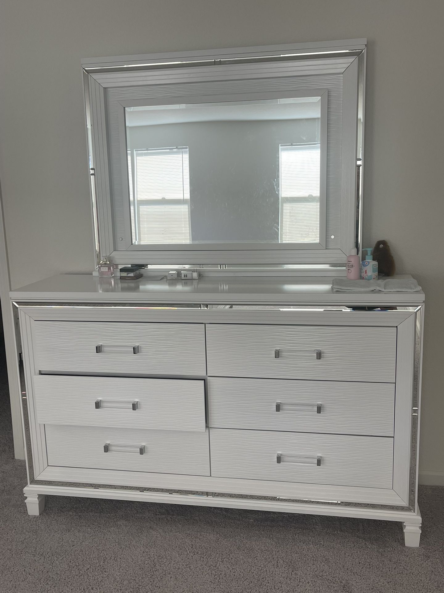 Dresser,mirror, and Nightstand