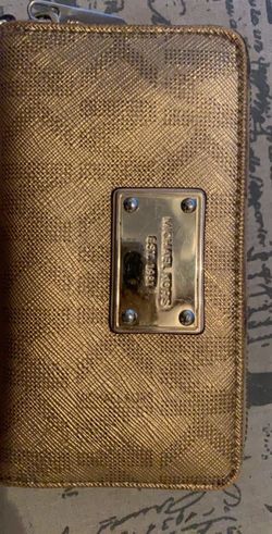 Micheal Kors wallet