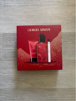 Giorgio Armani Sì Passione 3-piece holiday gift set