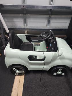 Jetson Kids Electric Ride-On Car