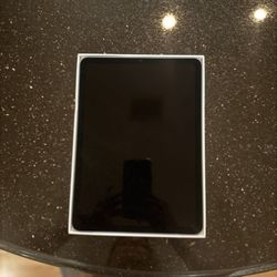 APPLE IPAD AIR (5th Generation) 256 GB