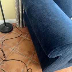 Sofa & Loveseat w/ottoman