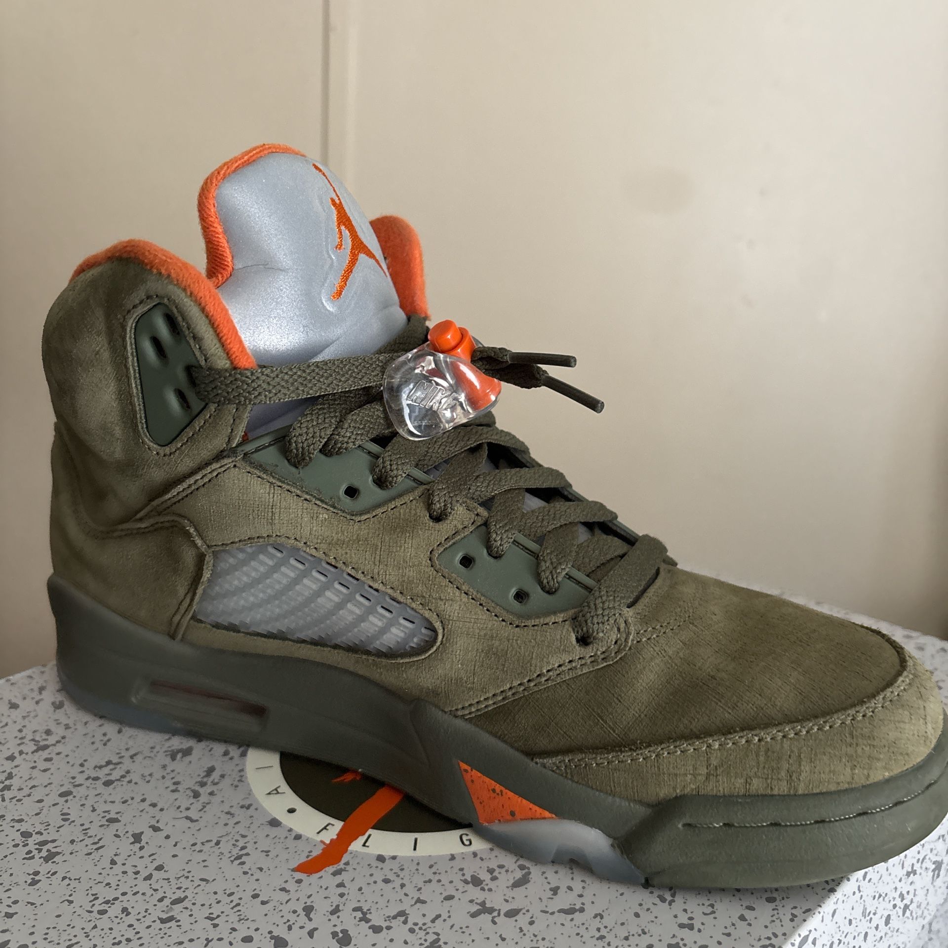Jordan 5 Olive