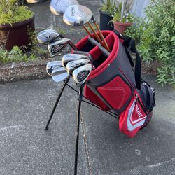 Complete Golf set Cleveland + Callaway irons + Stand bag