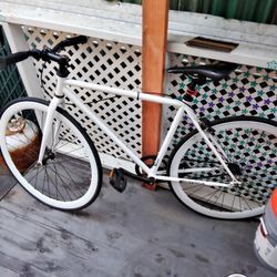 White Fixie bike