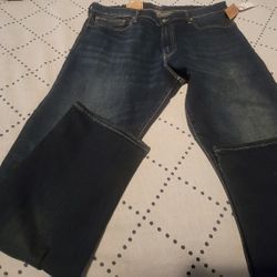 Mid Blue Wash Hampton Fit Polo Jeans 40x32.