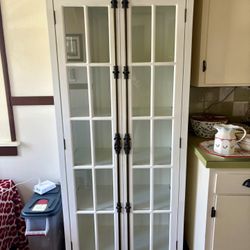 Cabinet With Beautiful Accents 