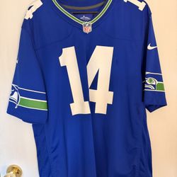 Men’s Seattle Seahawks Jersey Large 
