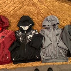 4 Youth Nike Windbreakers Size 7. Two Nike Dri Fit Tshirts Size 7