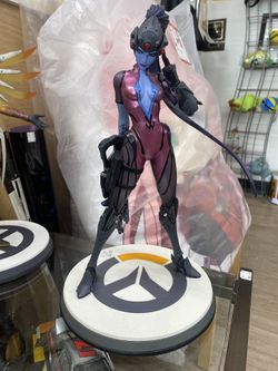 Widowmaker Overwatch Statue