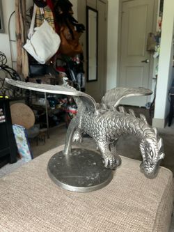 Very Cool Metal Dragon Figure