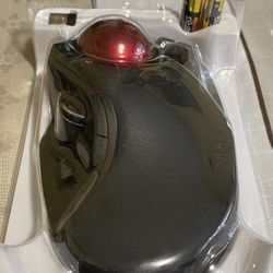 ELECOM HUGE Trackball Mouse, 2.4GHz Wireless, Finger Control, 8-Button Function, Precision Optical Gaming Sensor, Palm Rest Attached Pre-owned