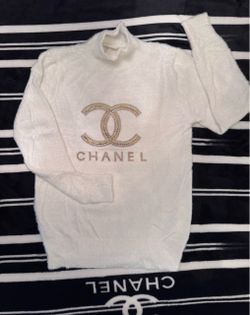 Ladies sweater