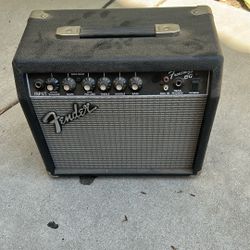 Amp Frontman 15G
