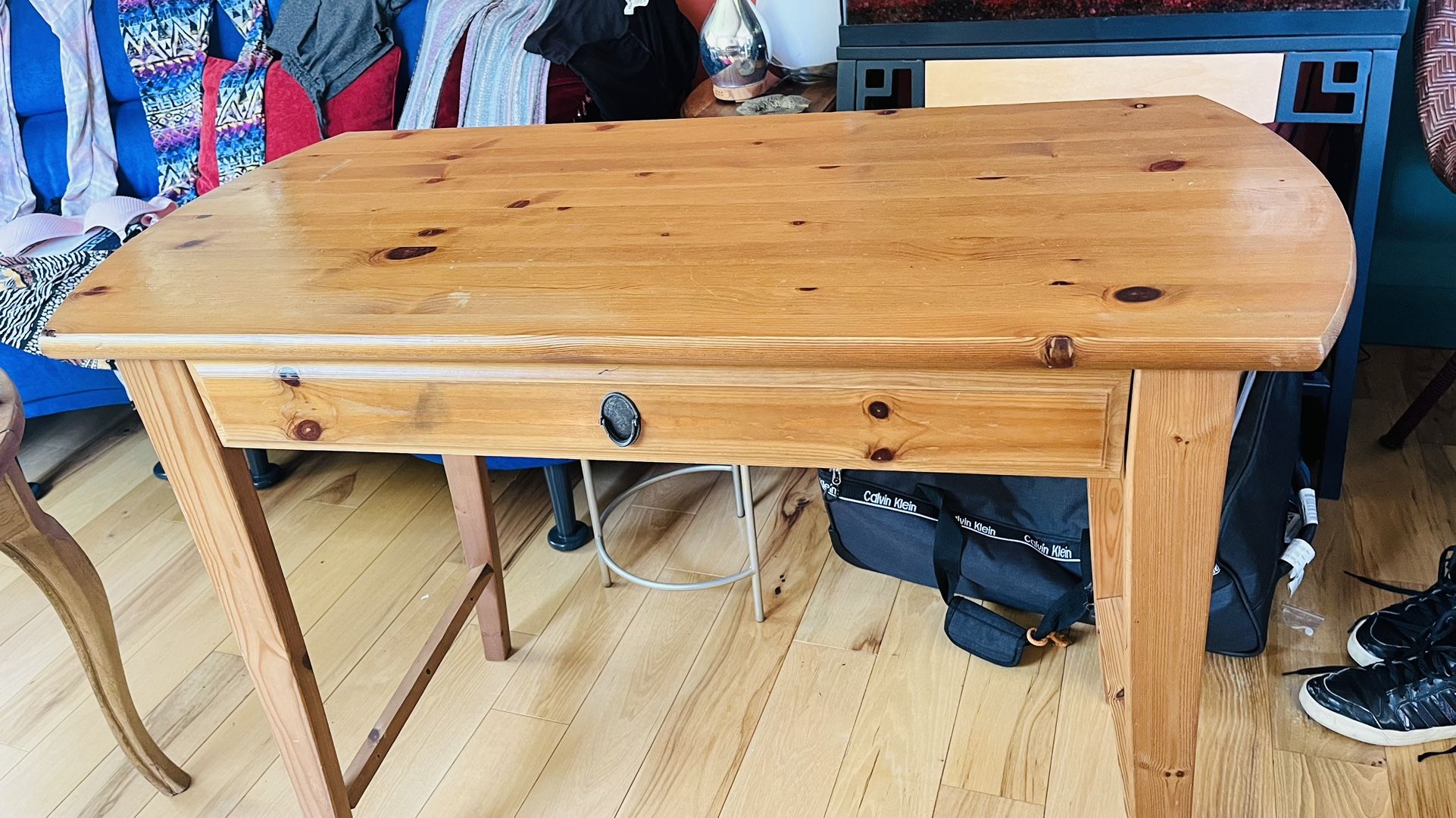 Wooden table/ desk/ sofa table