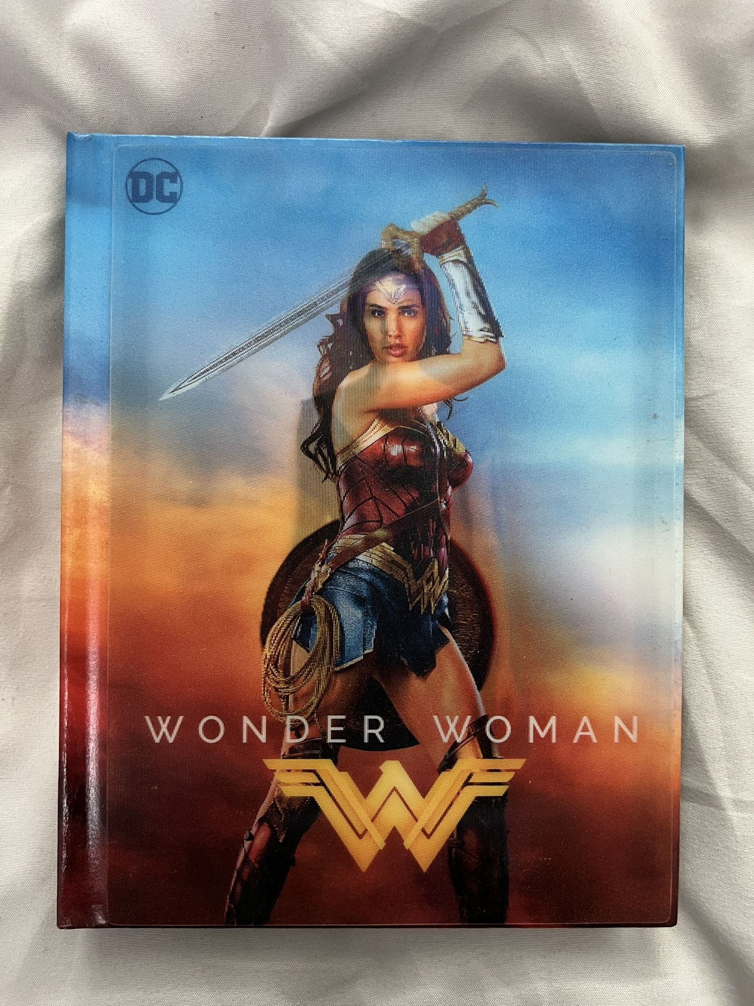 Wonder Woman (Blu-ray & DVD, 2017) Target Exclusive Lenticular DigiBook