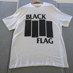 Black Flag t shirt