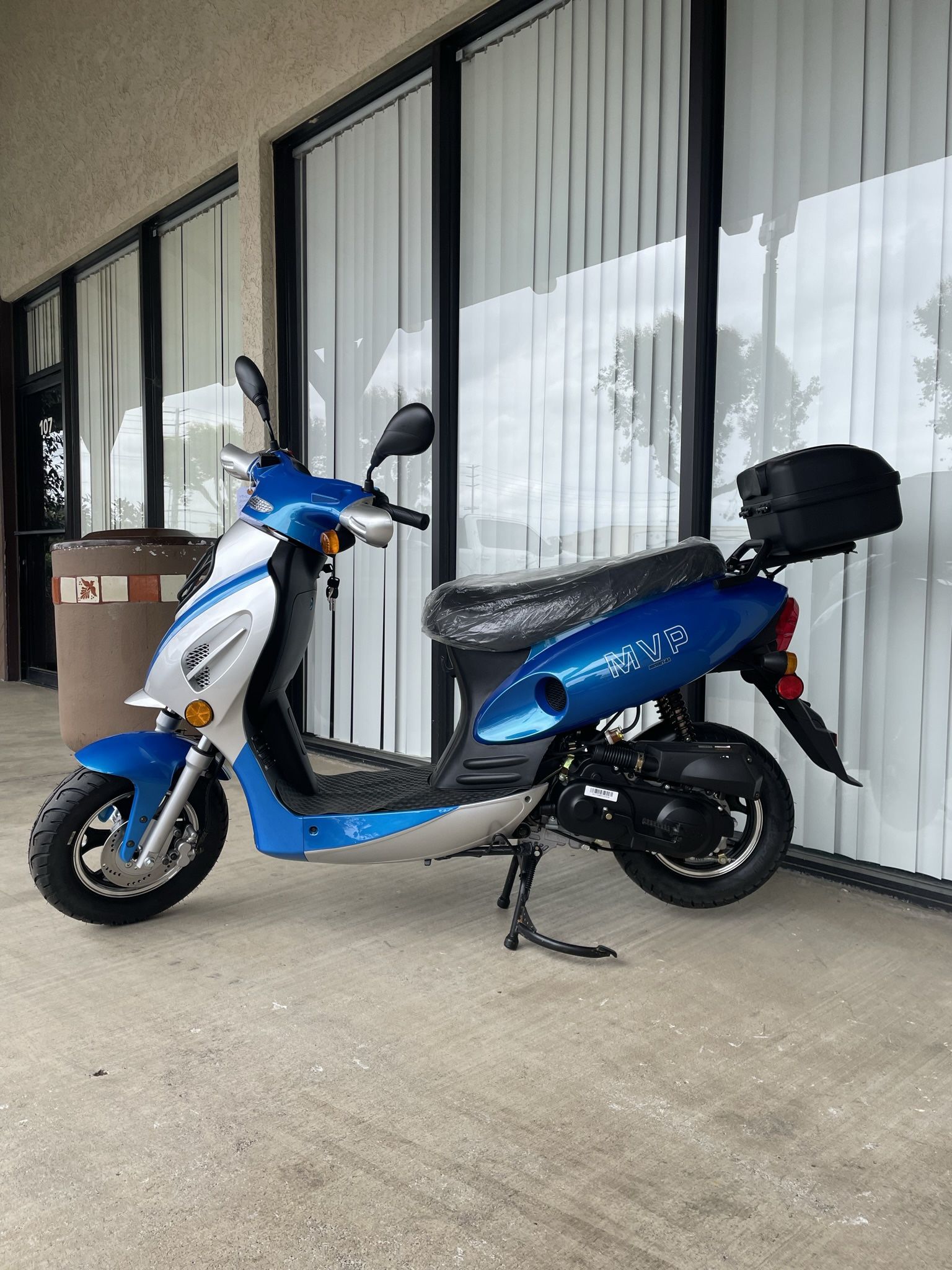 500 Down No Credit Check New 49cc VIP Scooter Gas Saver On Sale No