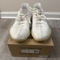 adidas Yeezy Boost 350 V2 Low Cream/Triple White Size 11