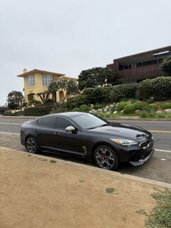 2019 KIA Stinger