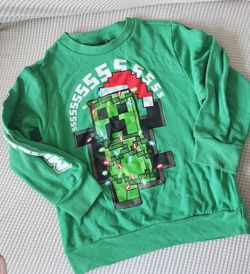 Boys Minecraft CHRISTMAS sweater Sz 6/7