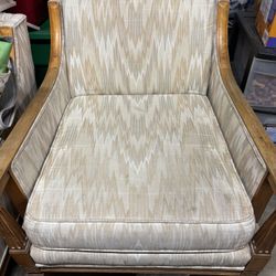 Mid Century Modern Chair 