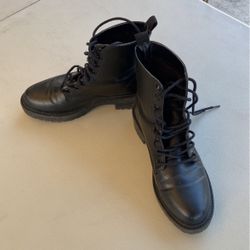 Everyday Boots 🙂