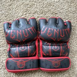 Venum MMA 6oz gloves