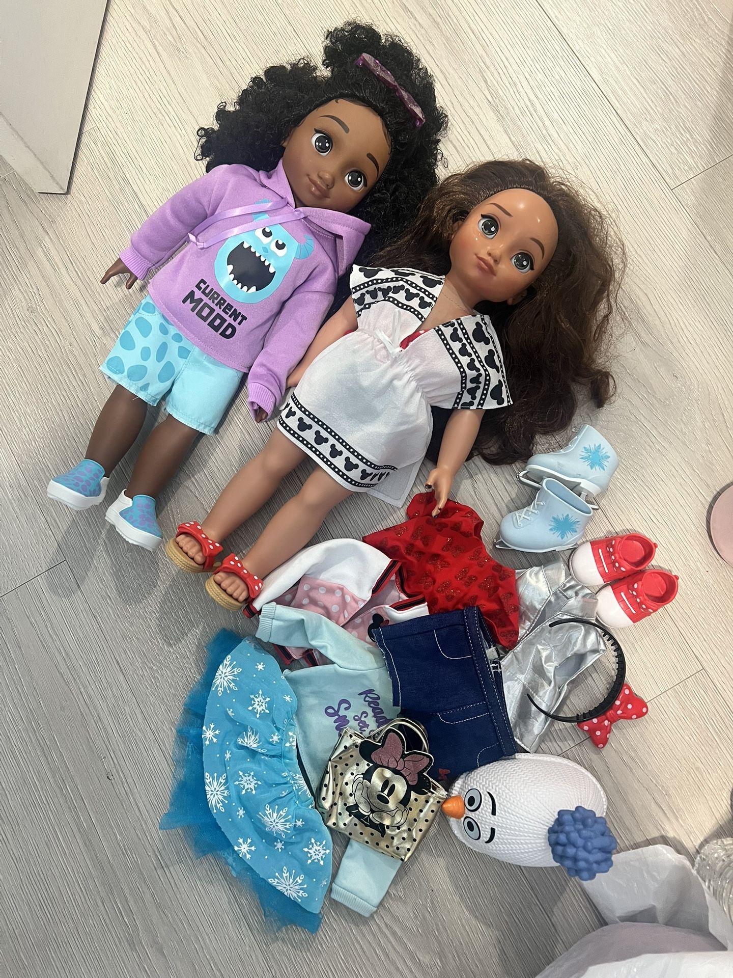 2 ILY Forever Dolls With Accessories