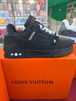 LV Arch Light Sneaker Black