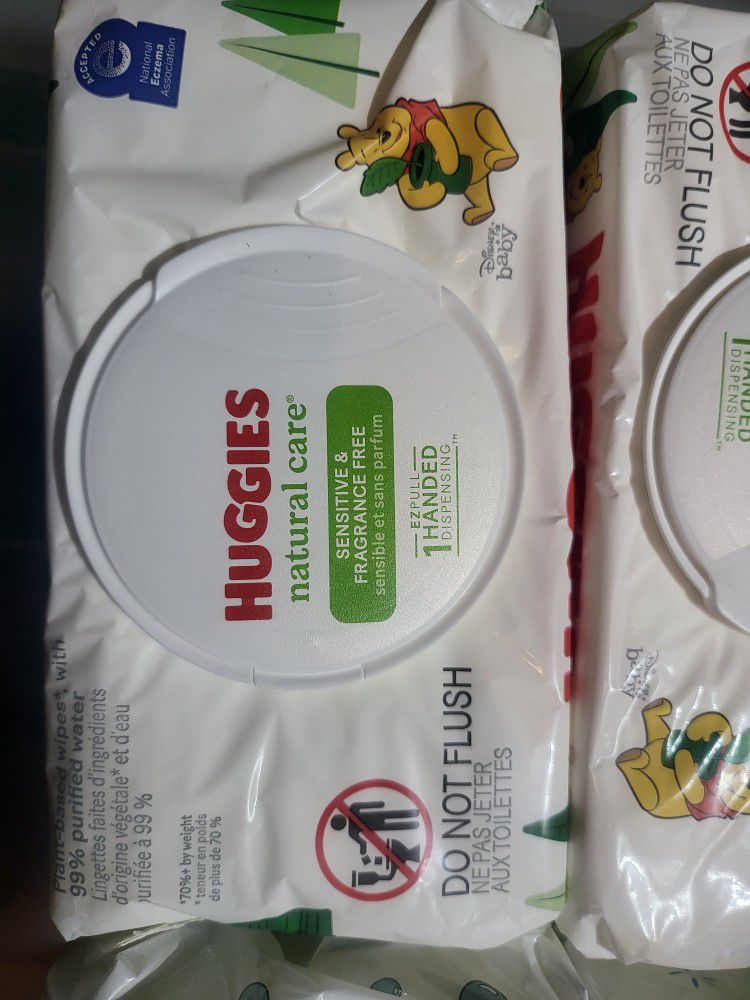 NEW /6 packs huggies wipes FOR $10 FIRM PLEASE NO HOLDS WITHOUT DEPOSIT 
MEET AT 401 Avalon Park S Blvd, Orlando, FL 32828
Over stock new not open or 