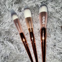 ALAMAR COSMETICS Complexion Brush Trio
