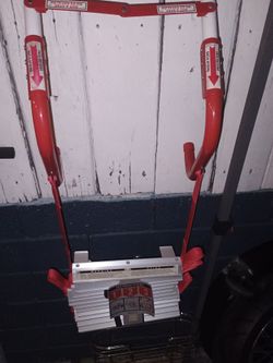 Emergency escape ladder