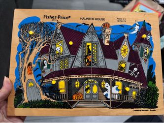 Vintage 1980s Fisher Price Pick-Up & Peek Wood Puzzle #2712 Haunted House Halloween