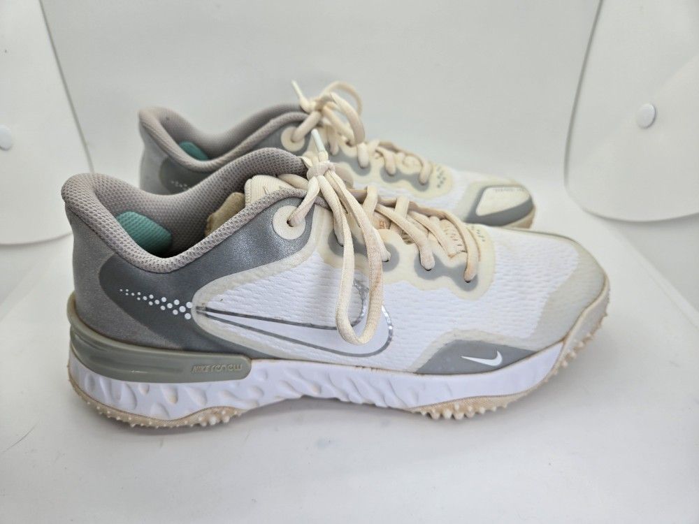 Nike Alpha Huarache Elite 3 Softball Shoes Womens 7 White Turf Athletic Sneakers
