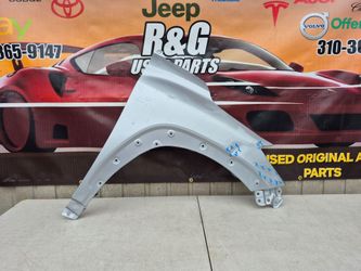 2022 2023 2024 2025 TOYOTA COROLLA CROSS FENDER RIGHT PASSENGER SIDE ORIGINAL USED