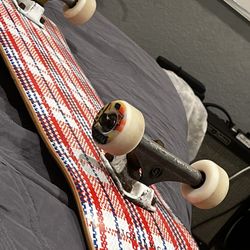 Skateboard 