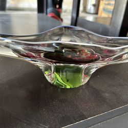 Hand Blown Art Glass Centerpiece 