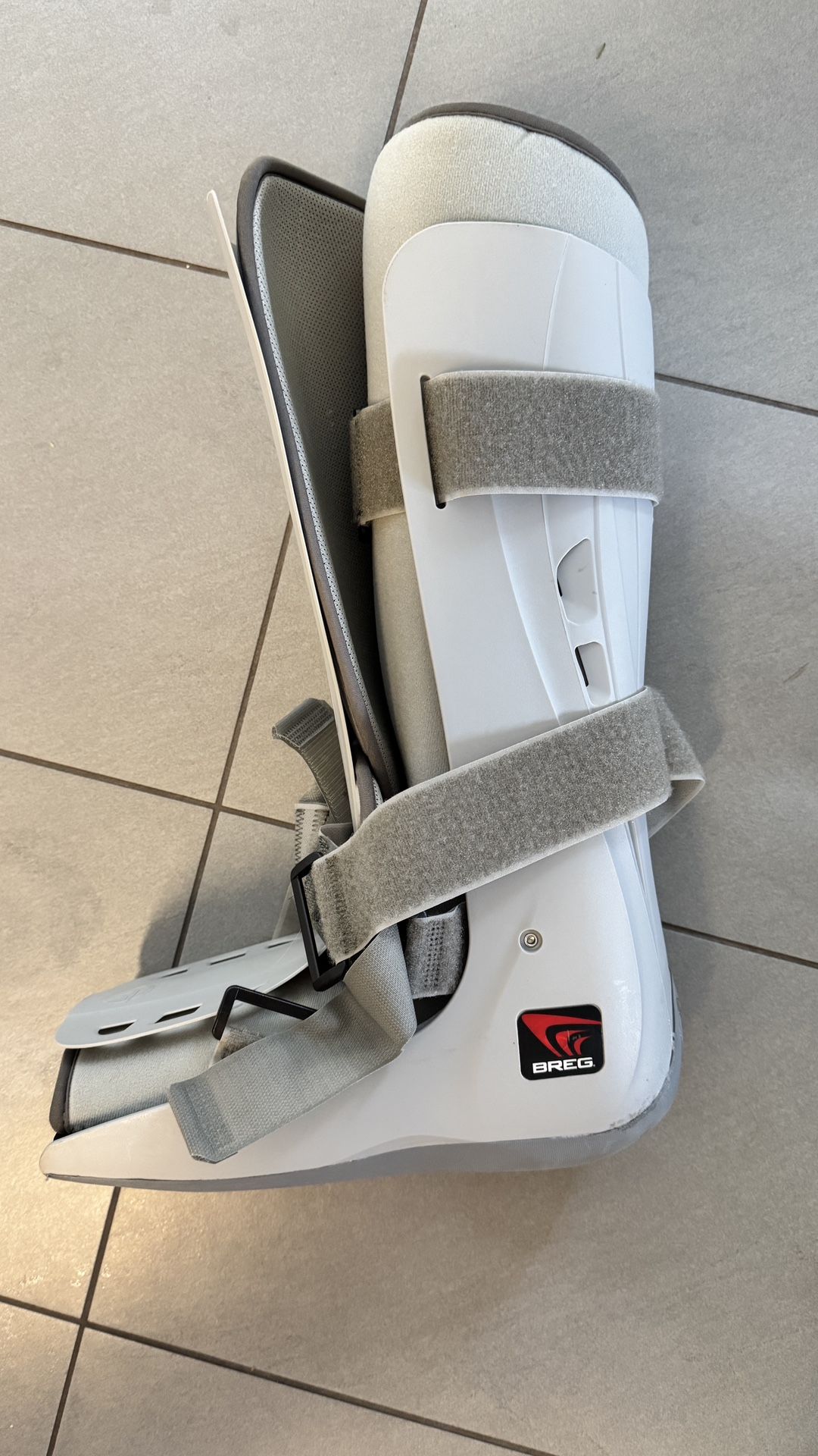 Like New Orthopedic Medical Foot Brace Size L
