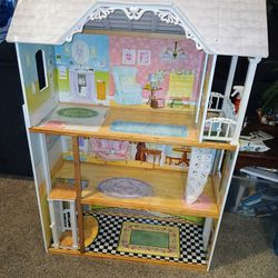 Dollhouse, almost 4 feet tall with elevator, Stairs
