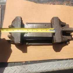 Drill press vise