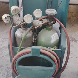 Oxy-Acetylene Torch Kit w/ Tanks, Regulators & Hoses