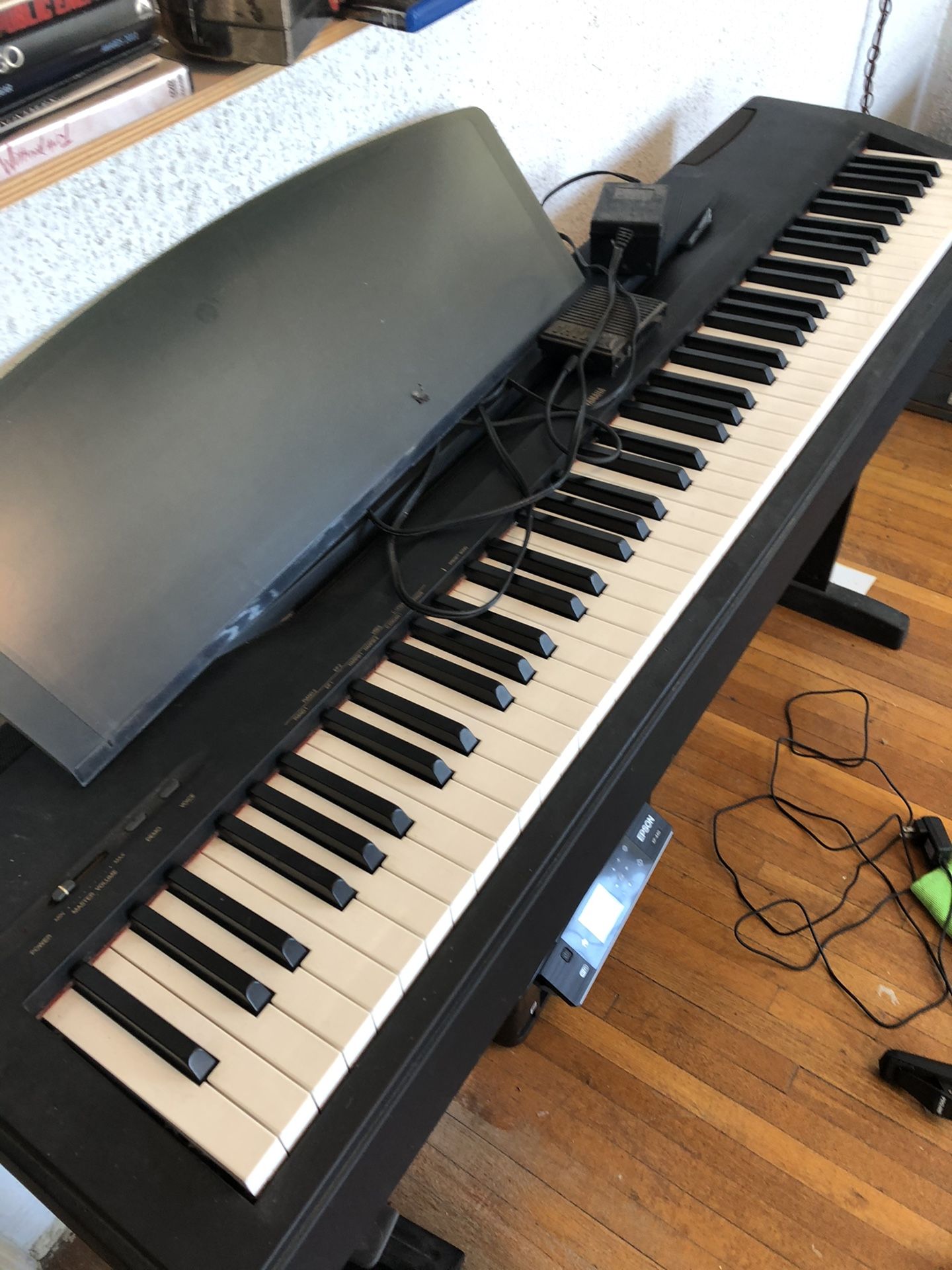 Yamaha Keyboard