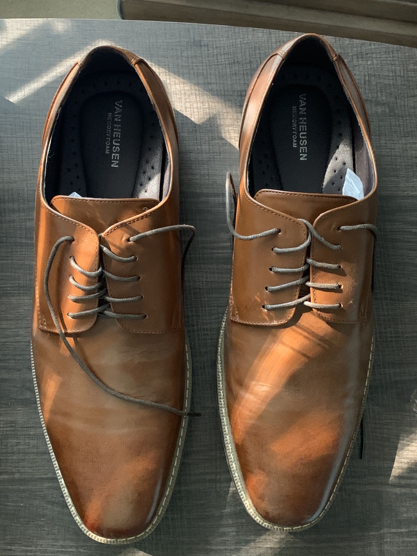 Van Heusen Men Shoe